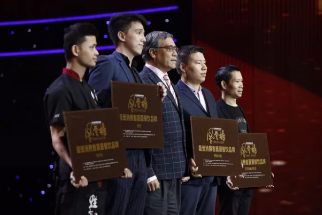 1546670811935510.png blob.png